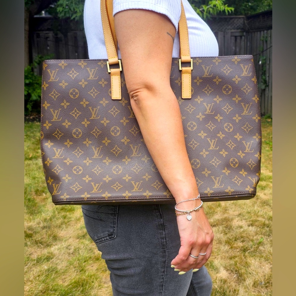 AUTHENTIC VINTAGE LOUIS VUITTON LUCO TOTE IN MONOGRAM